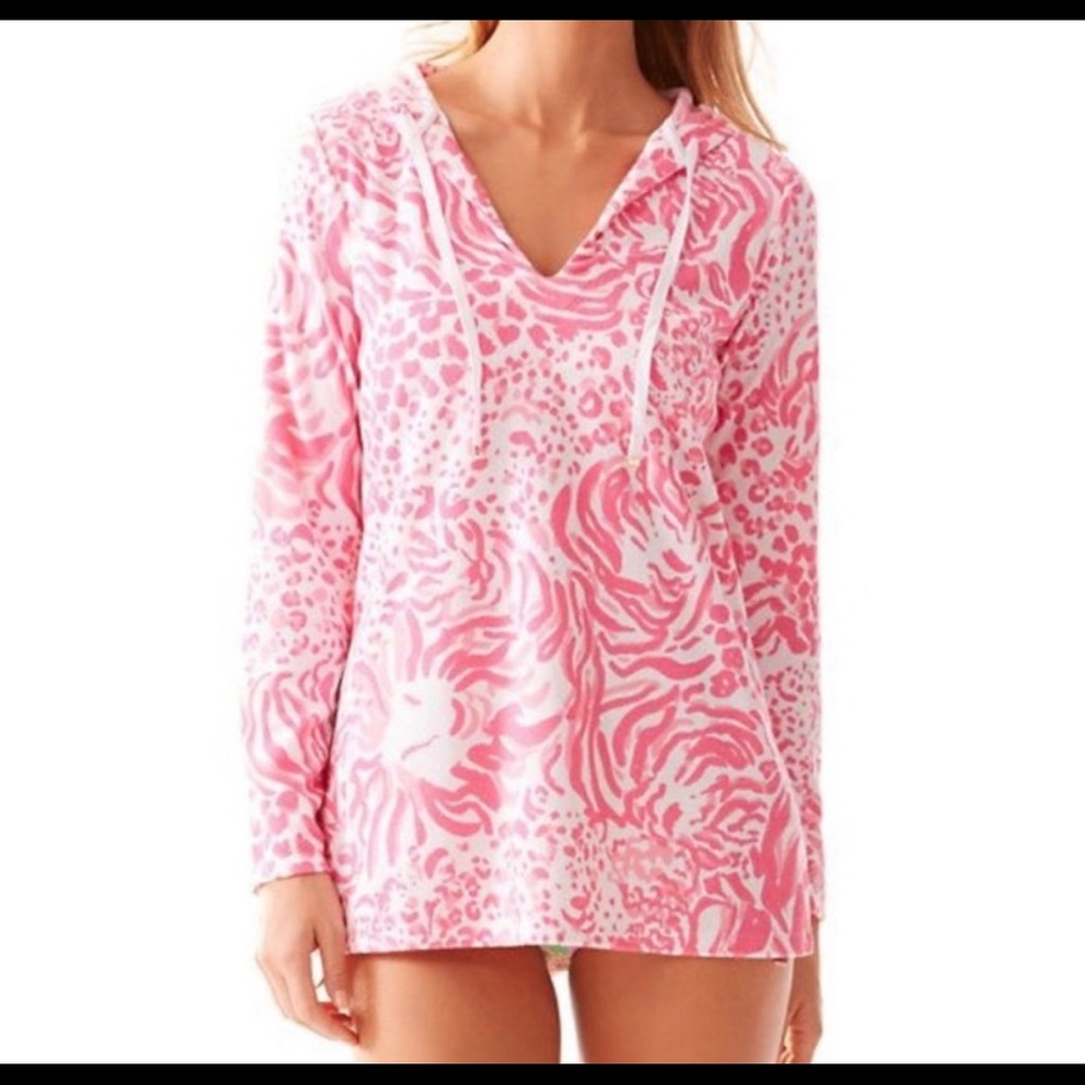 LILLY PULITZER “ GET SPOTTED” TUNIC HOODIE( NWOT )